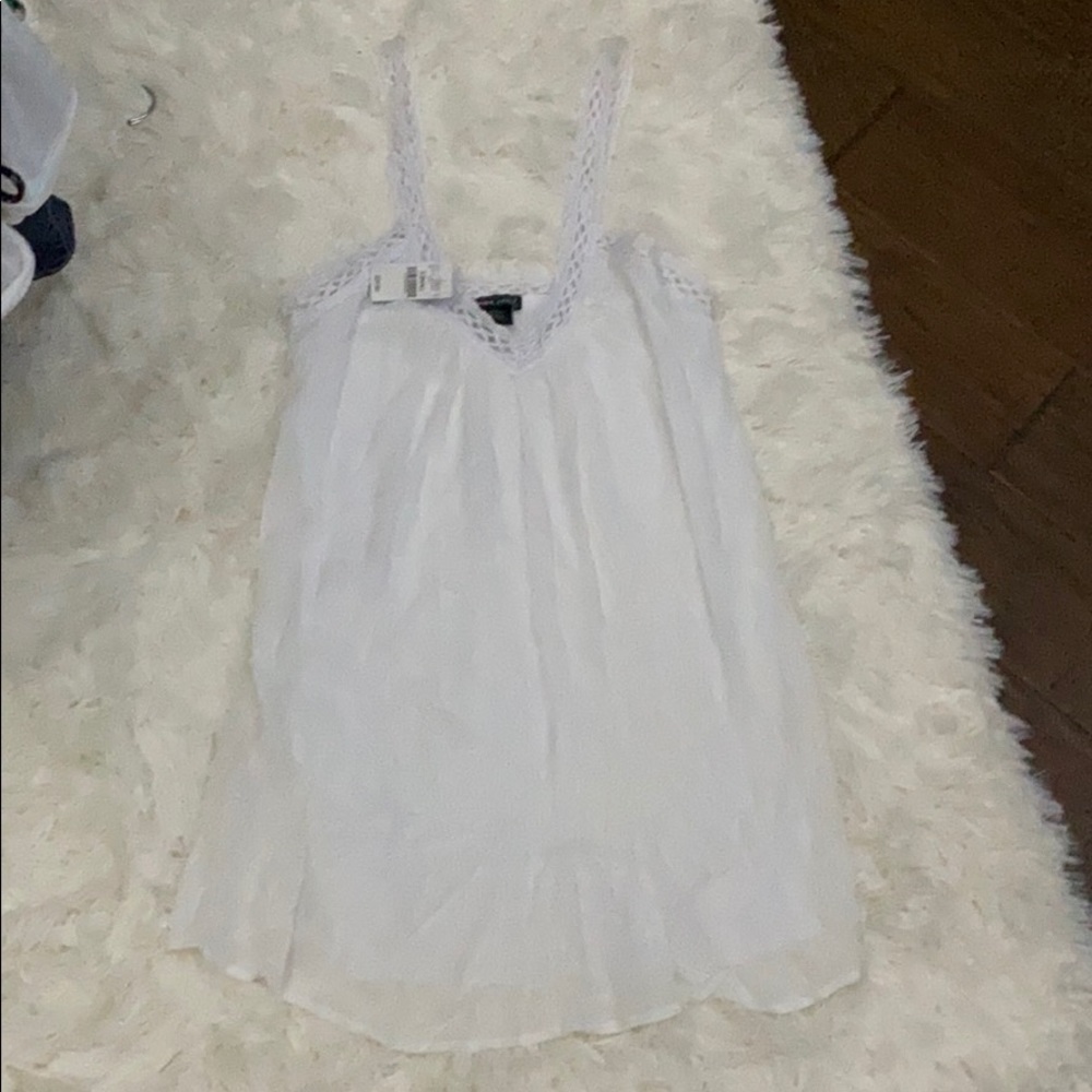 Beach dress in white